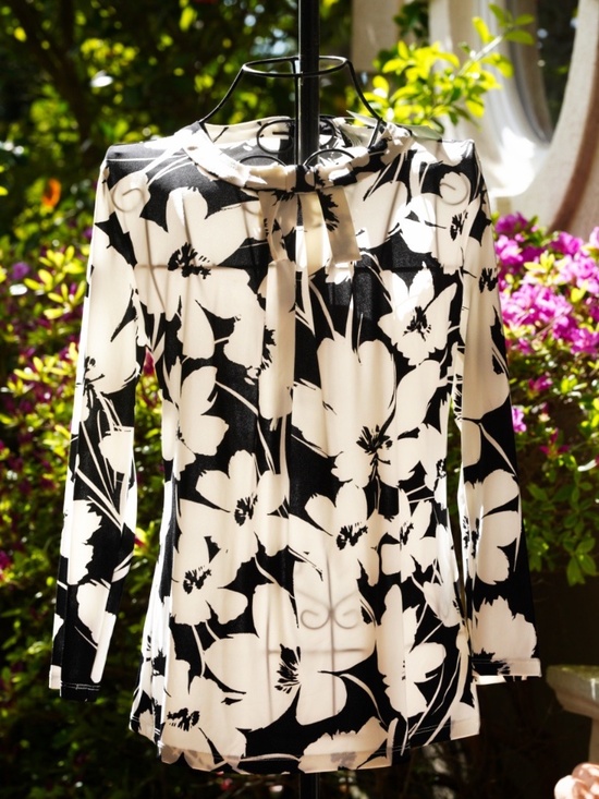 Karl Lagerfeld Tops - Karl Lagerfeld Paris Vianne Pleated Bow Knit Top